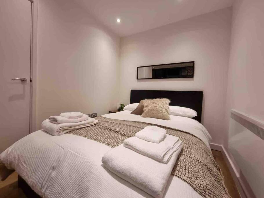 Charming Studio In Bricklane Apartman London Kültér fotó